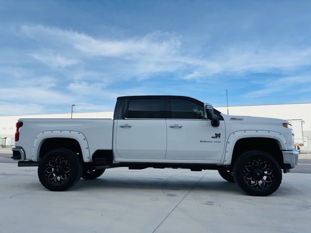Used 2020 Chevrolet Silverado 2500 LTZ w/ LTZ Premium Package image 7