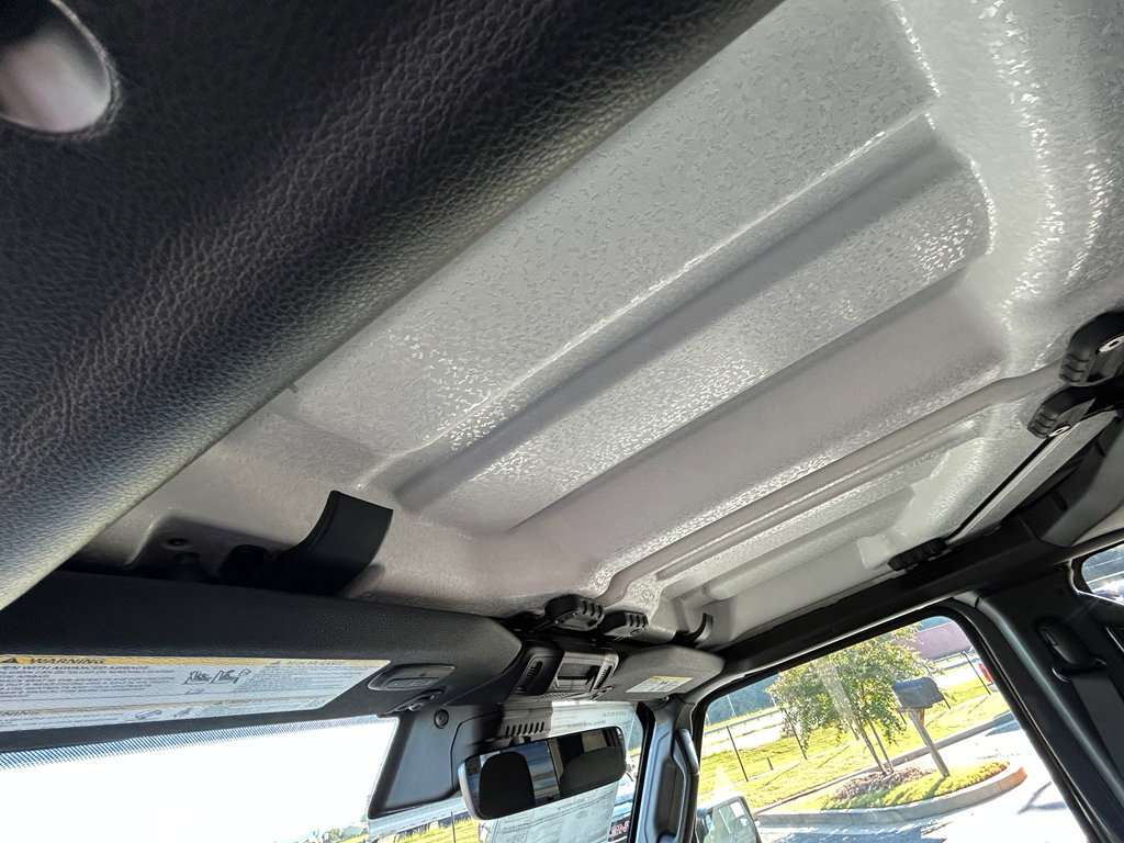 New 2025 Jeep Gladiator Willys image 19