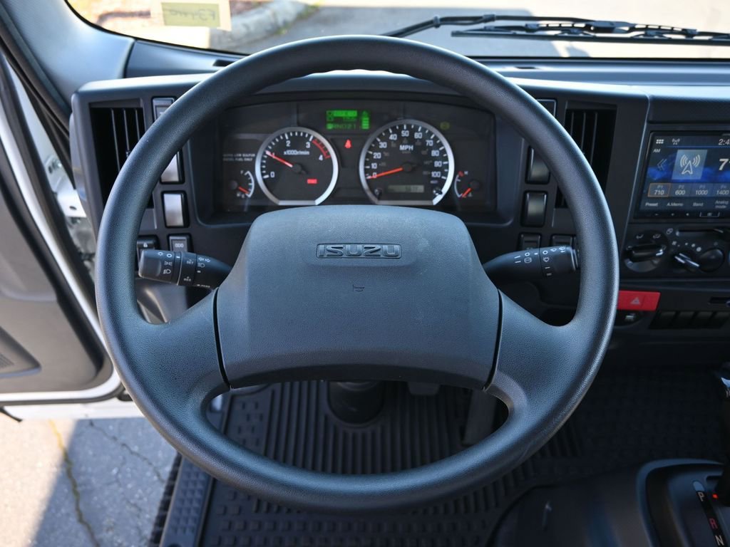 Used 2024 Isuzu NPR image 22