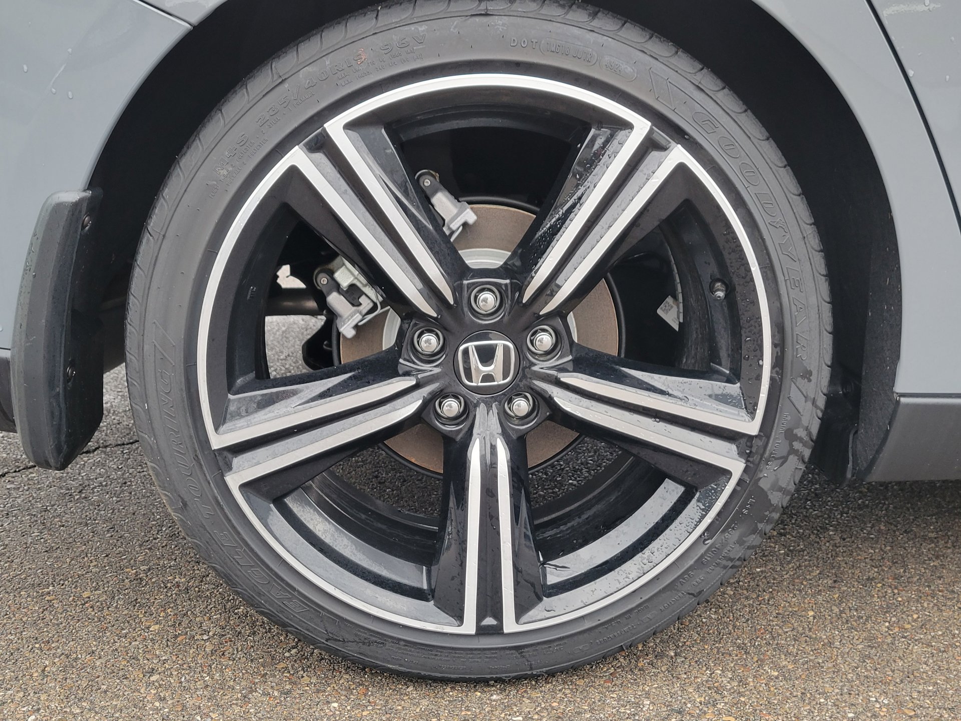 Certified 2025 Honda Accord Sport image 5