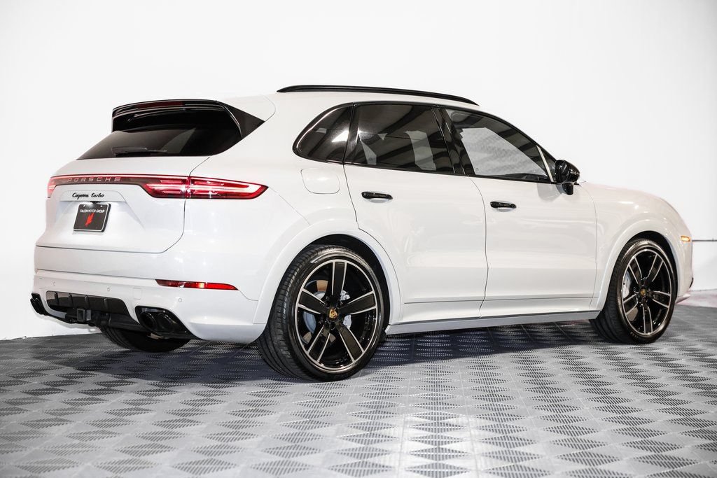 Used 2019 Porsche Cayenne Turbo AWD/4WD image 7