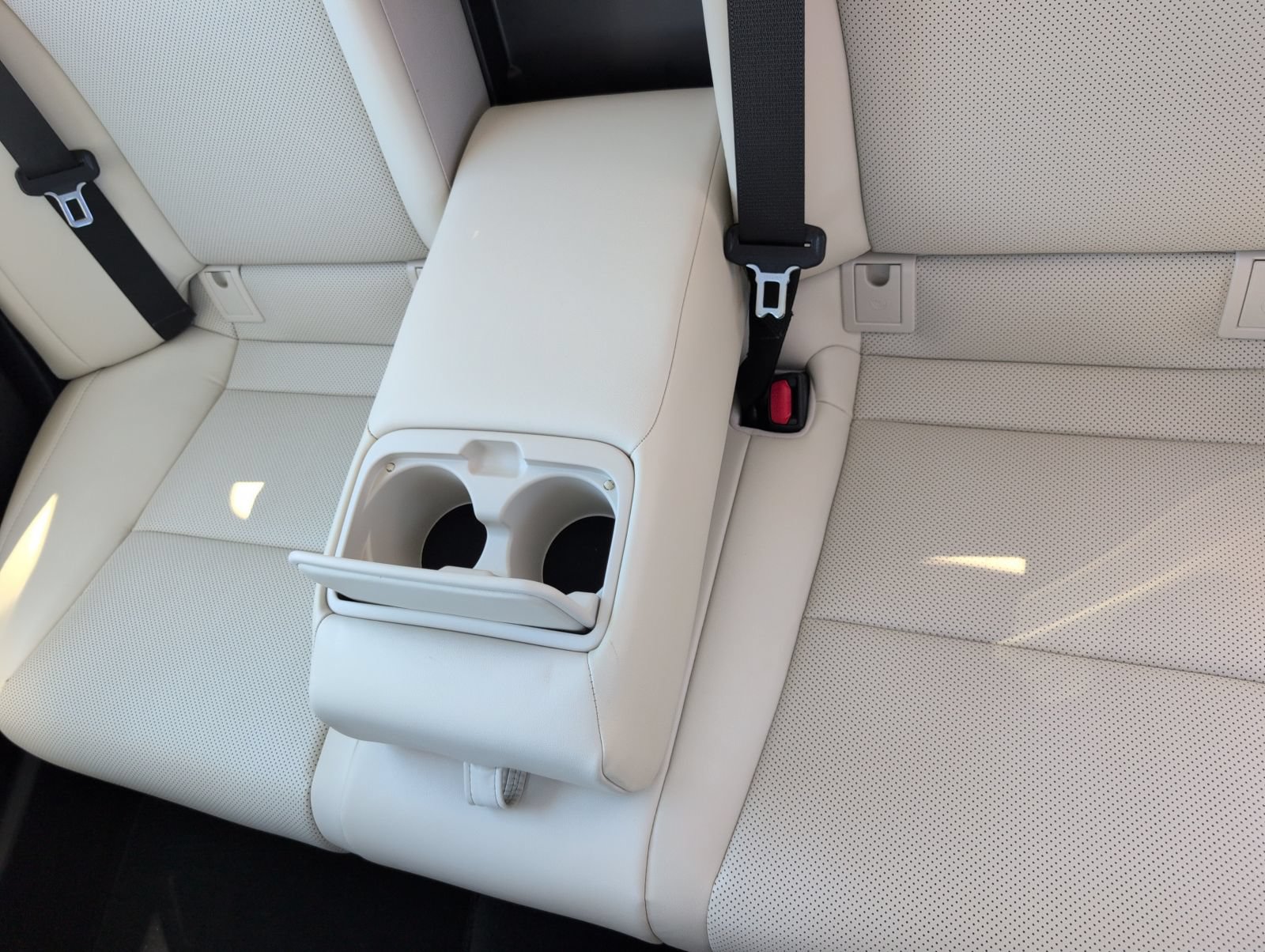 Certified 2024 Lexus ES 350 w/ Premium Package FWD image 19
