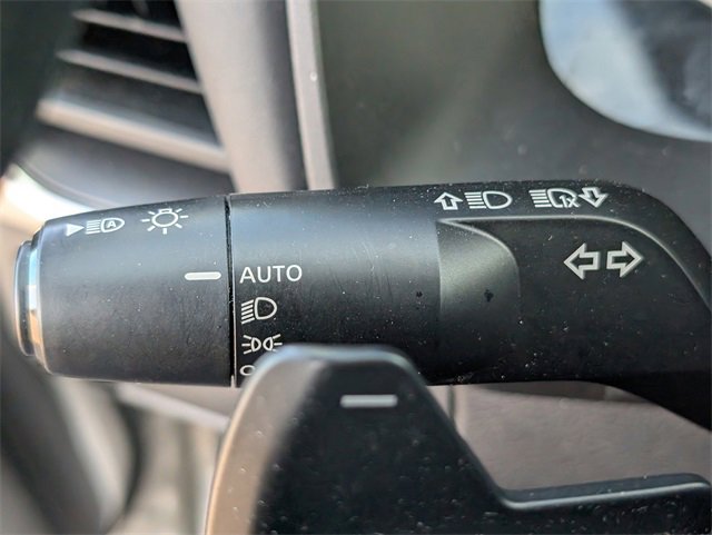 Used 2024 Nissan Rogue S image 25