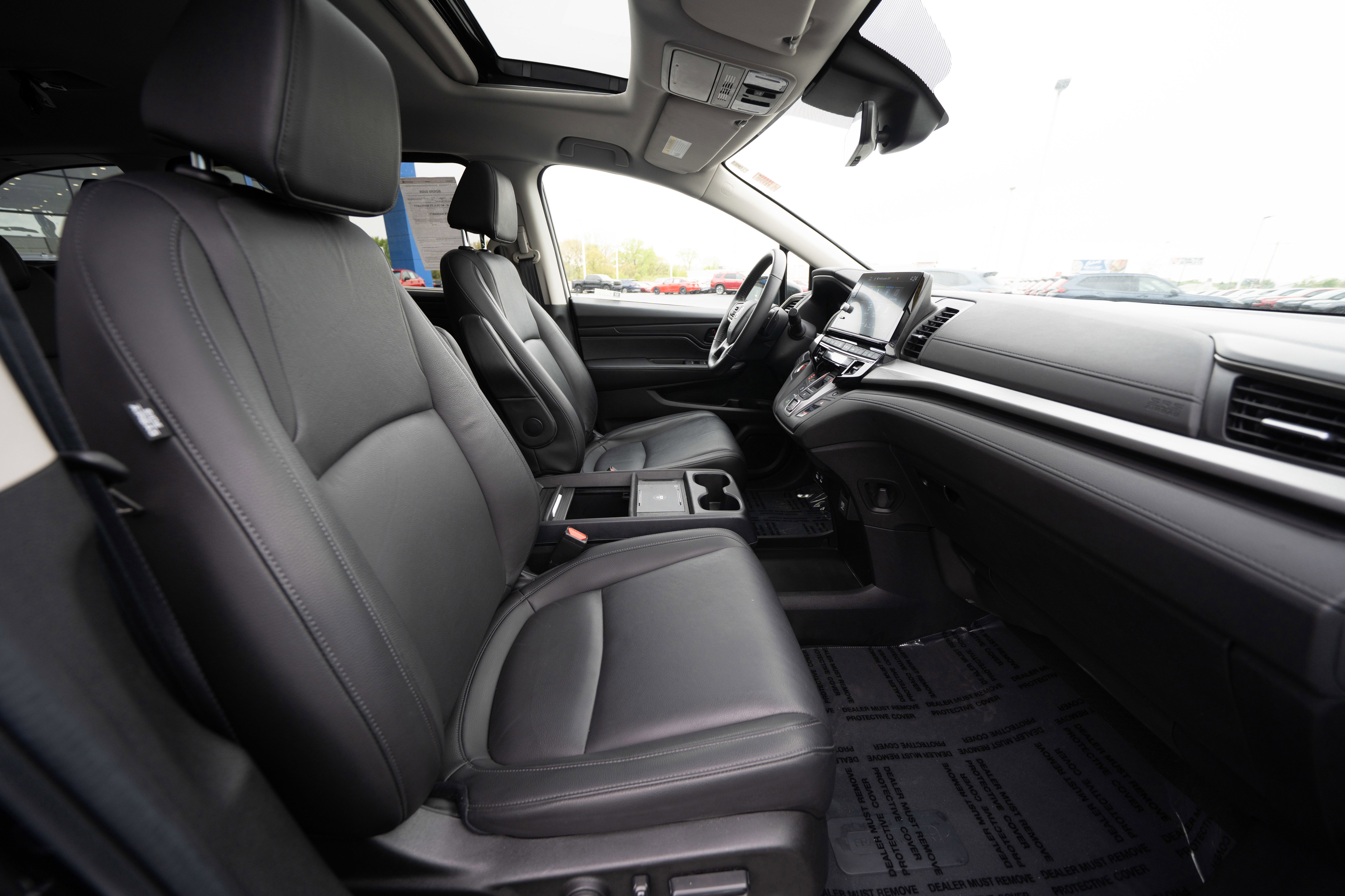 Used 2025 Honda Odyssey EX-L image 27
