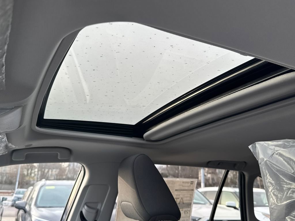 New 2025 Toyota RAV4 XLE image 19