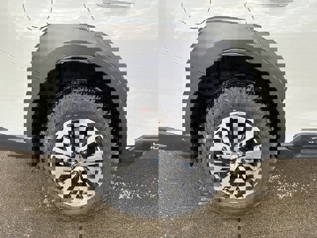 New 2025 Subaru Outback Premium image 12