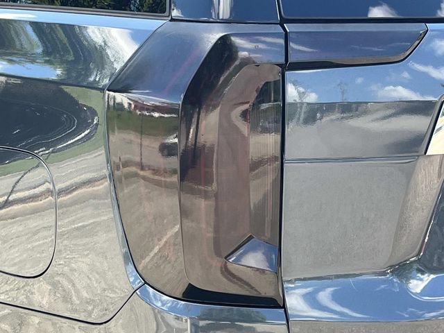 Used 2021 GMC Yukon SLT w/ SLT Luxury Plus Package RWD image 10