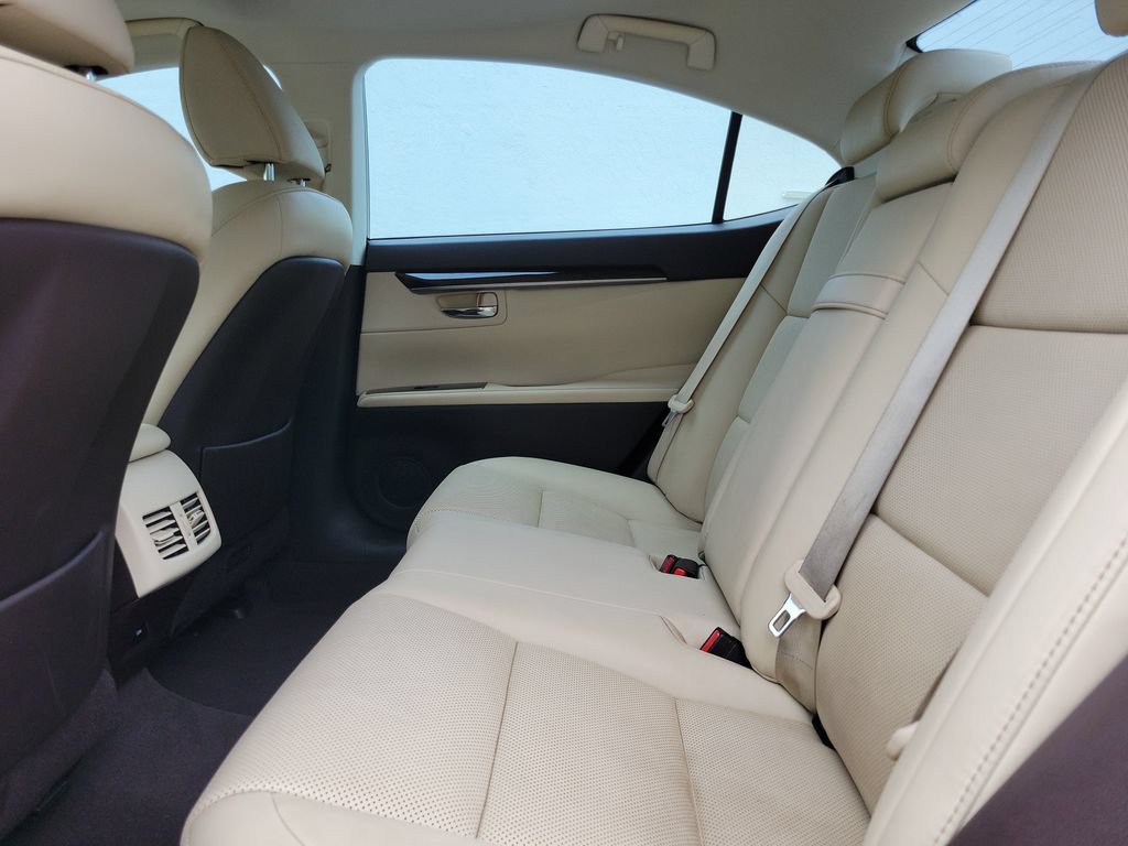 Used 2017 Lexus ES 350 w/ Navigation System Package FWD image 15