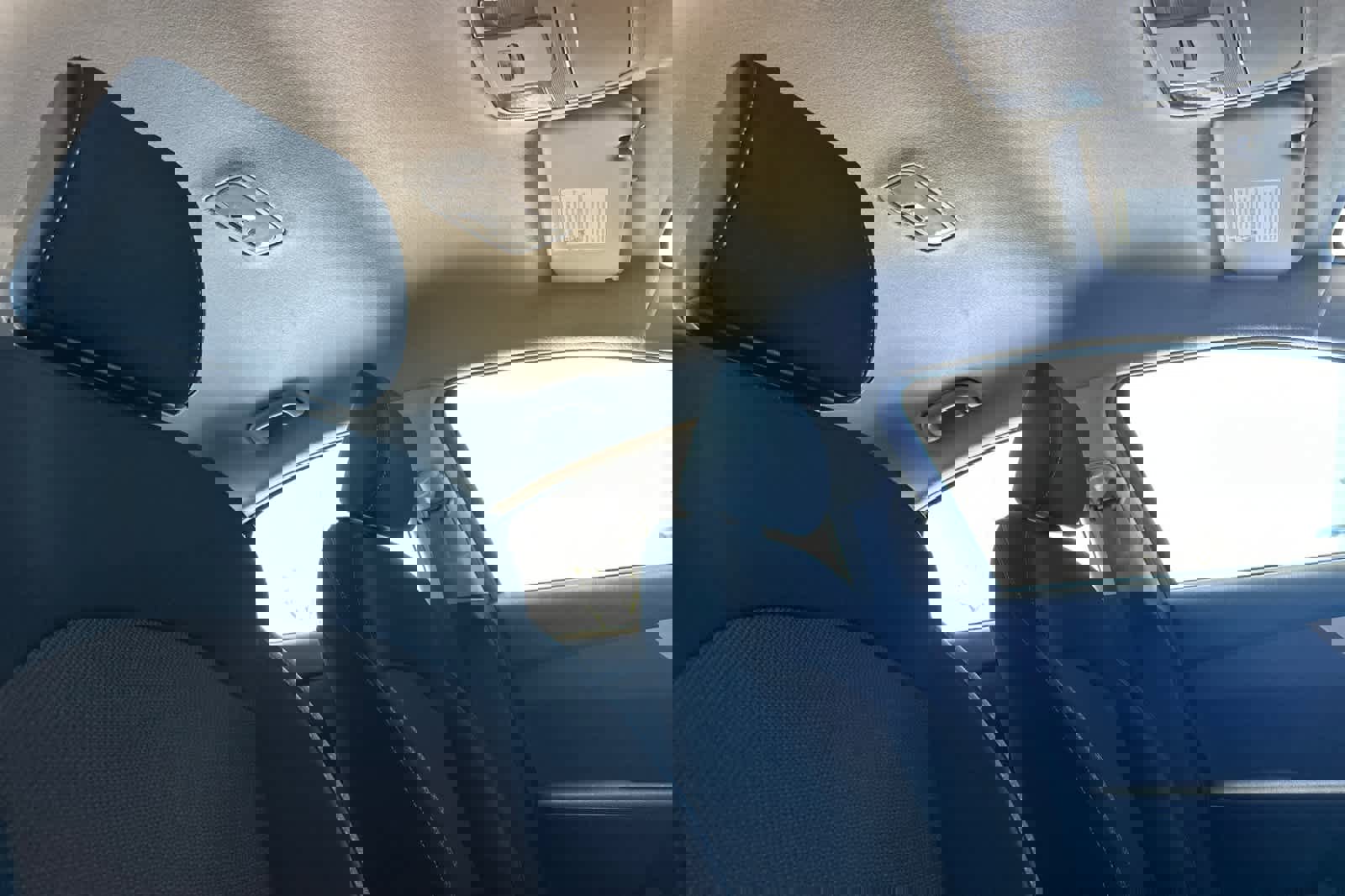 Used 2024 Kia Forte LXS image 16