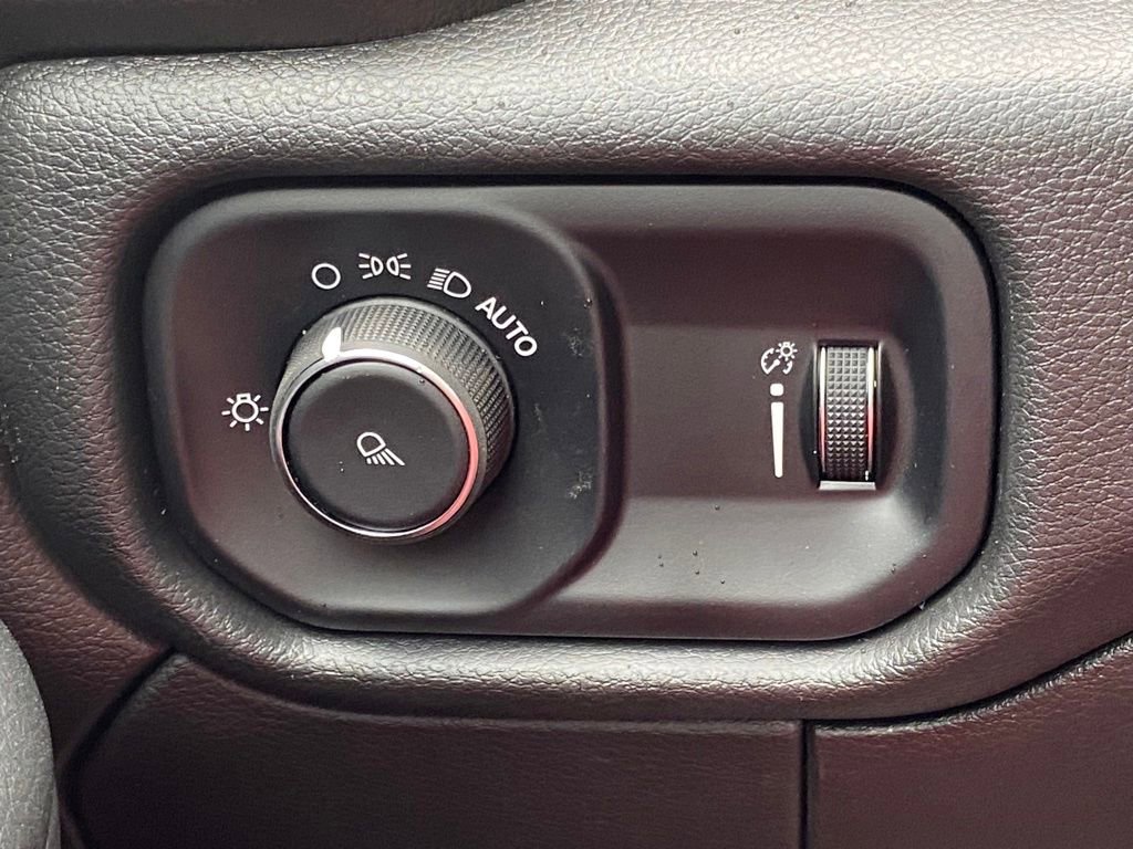 Used 2022 RAM 2500 Tradesman AWD/4WD image 25