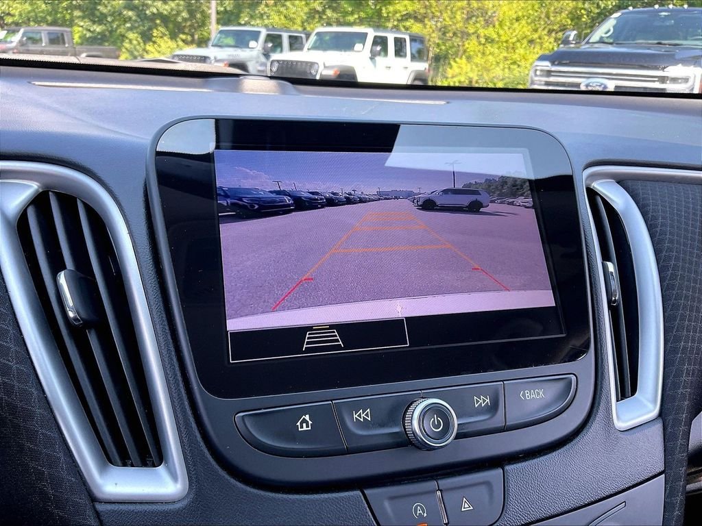 Used 2024 Chevrolet Malibu LT FWD image 18