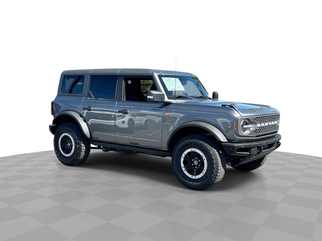 Used 2023 Ford Bronco Badlands w/ Sasquatch Package image 2