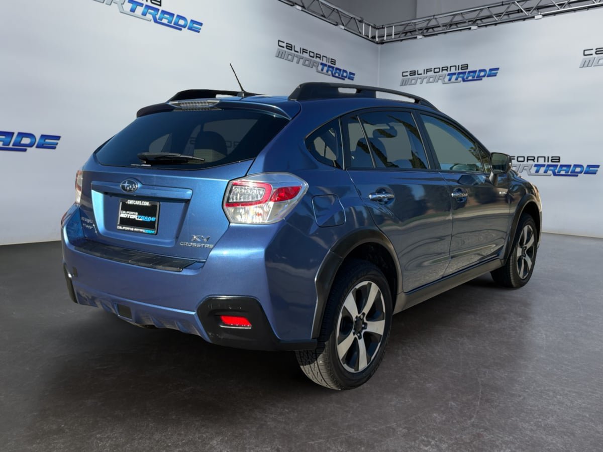 Used 2014 Subaru Crosstrek Touring AWD/4WD image 5