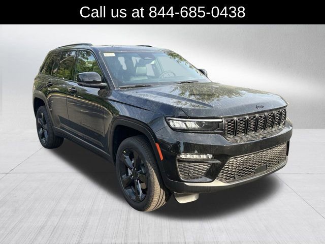 New 2025 Jeep Grand Cherokee Limited w/ Luxury Tech Group II image 3