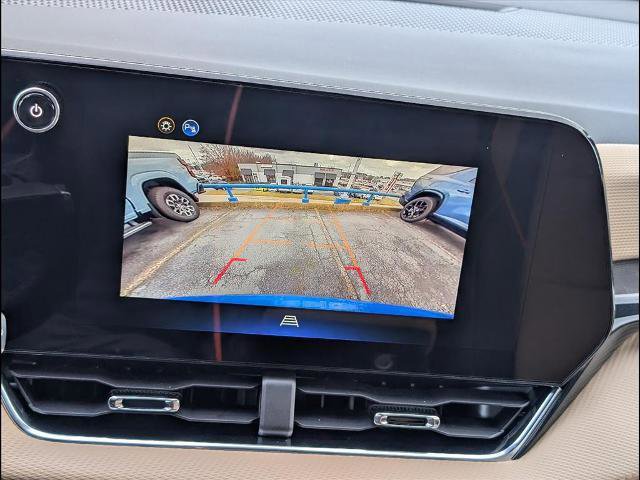 New 2026 Chevrolet Equinox ACTIV w/ Convenience Package III FWD image 9