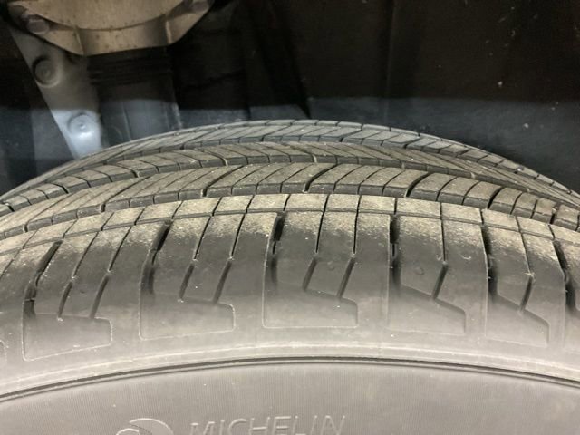 Used 2024 Toyota RAV4 XLE w/ Convenience Package image 8