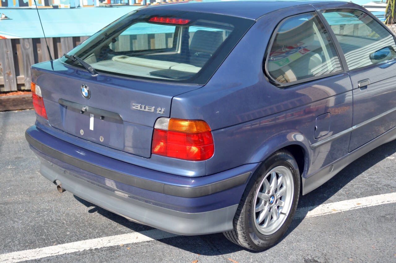 Used 1995 BMW 318ti Hatchback RWD image 32