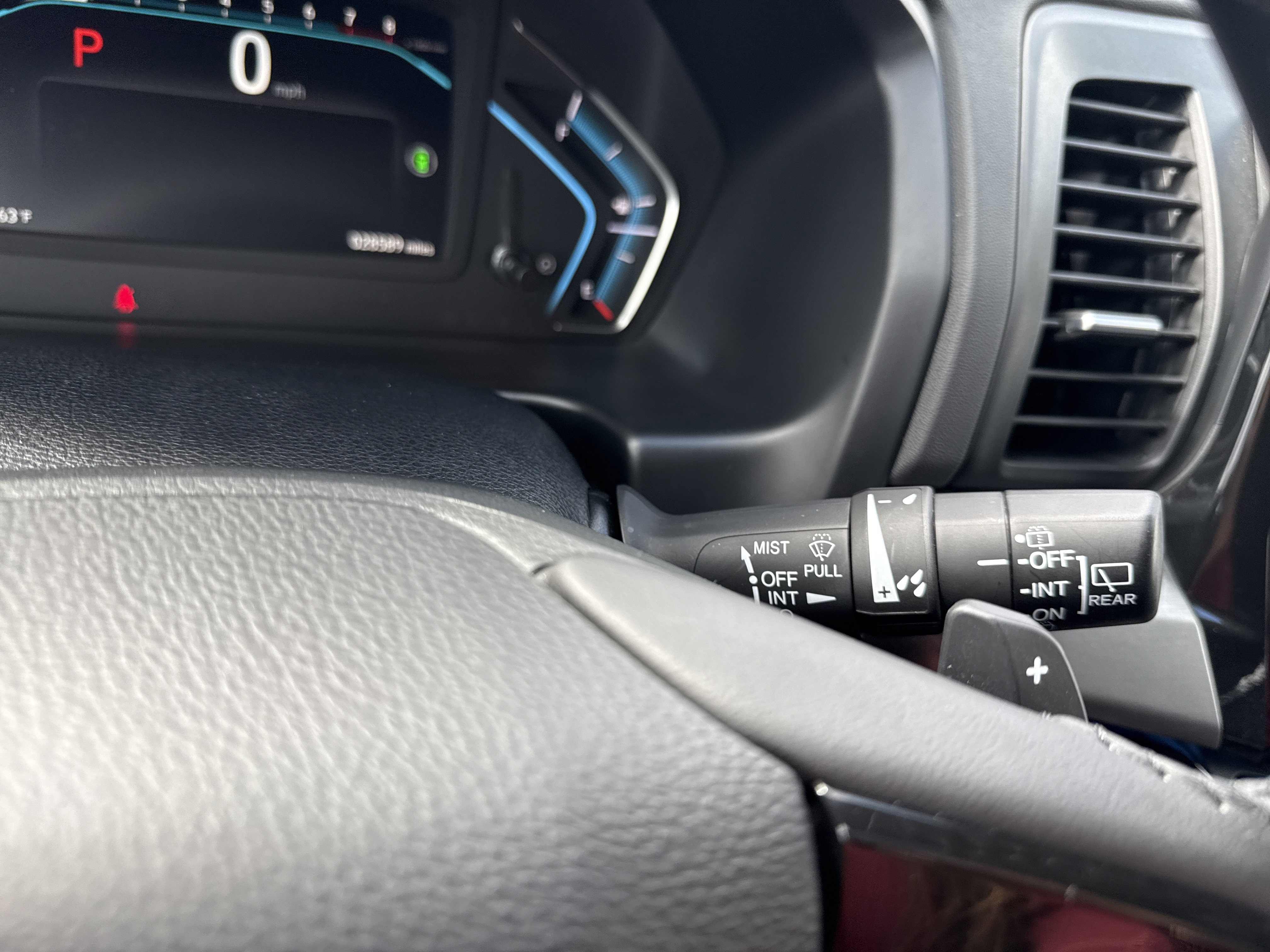 Certified 2024 Honda Odyssey Touring image 26