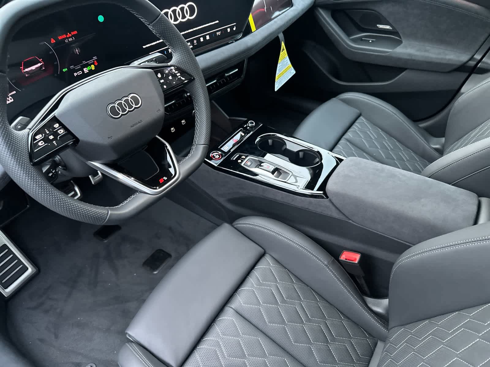 New 2025 Audi S6 e-tron Premium Plus AWD/4WD image 11