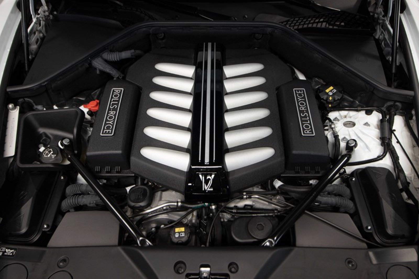 Used 2020 Rolls-Royce Dawn RWD image 59