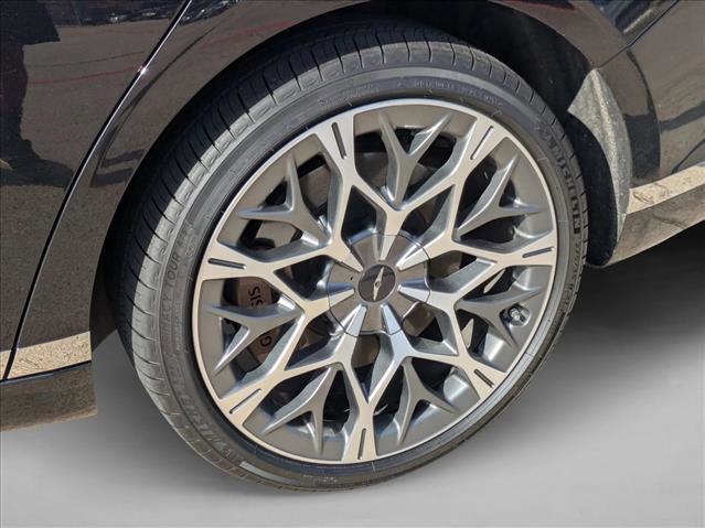 Used 2024 Genesis G90 3.5T image 22