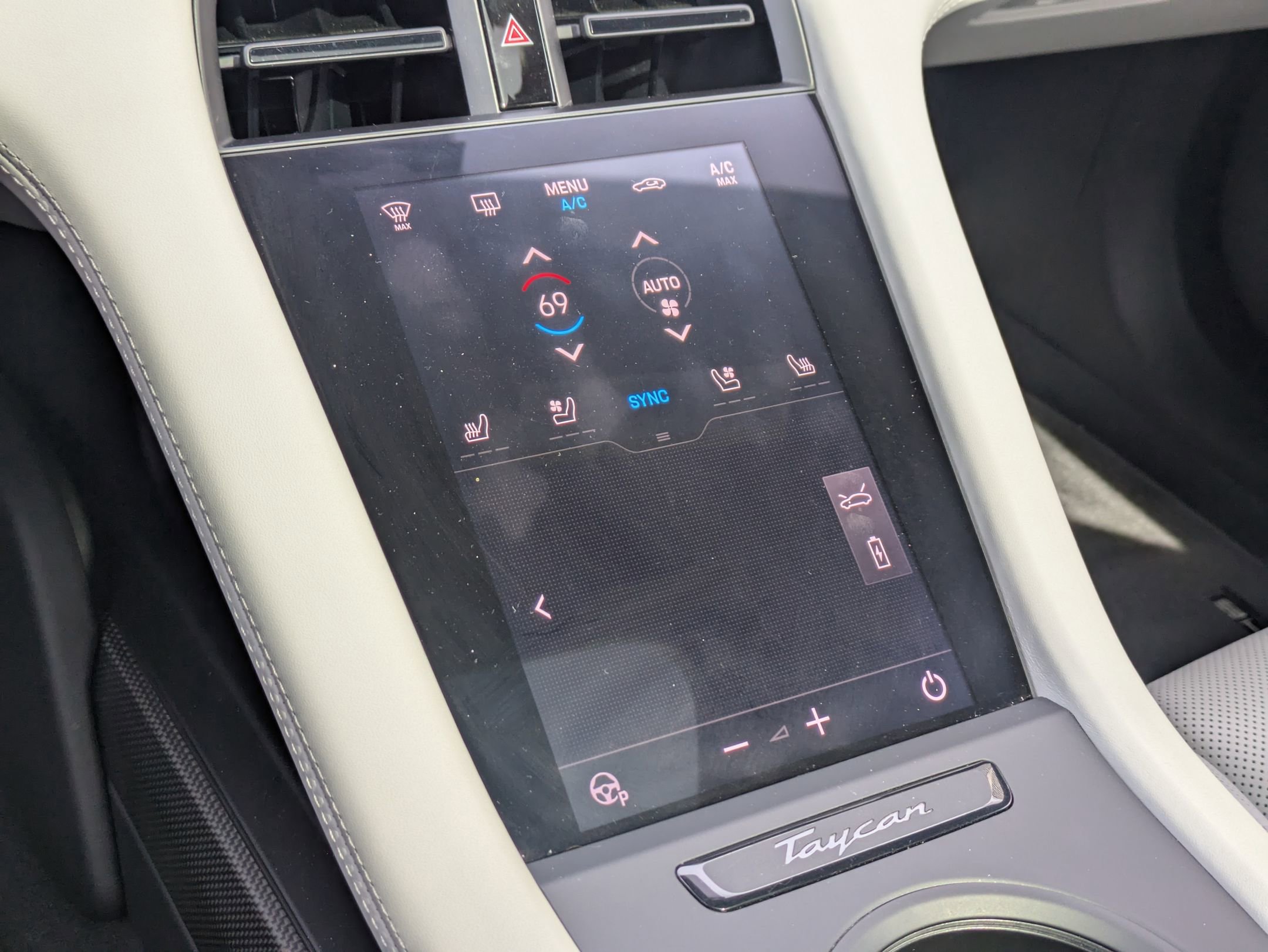 Certified 2022 Porsche Taycan Turbo S image 21