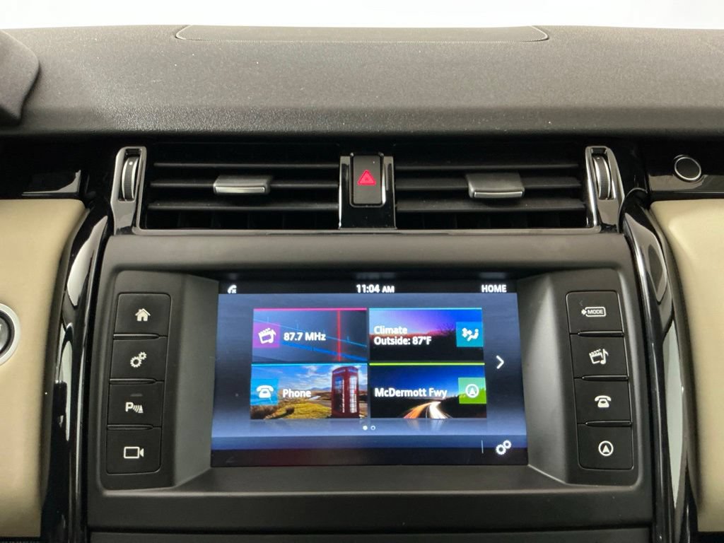 Used 2017 Land Rover Discovery SE AWD/4WD image 11