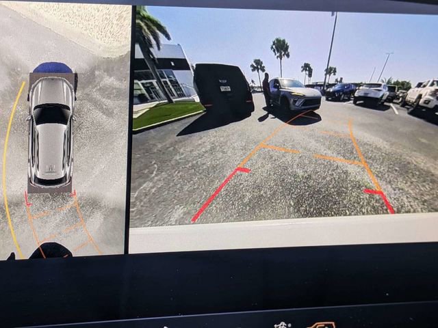 New 2025 Buick Envision Sport Touring image 21