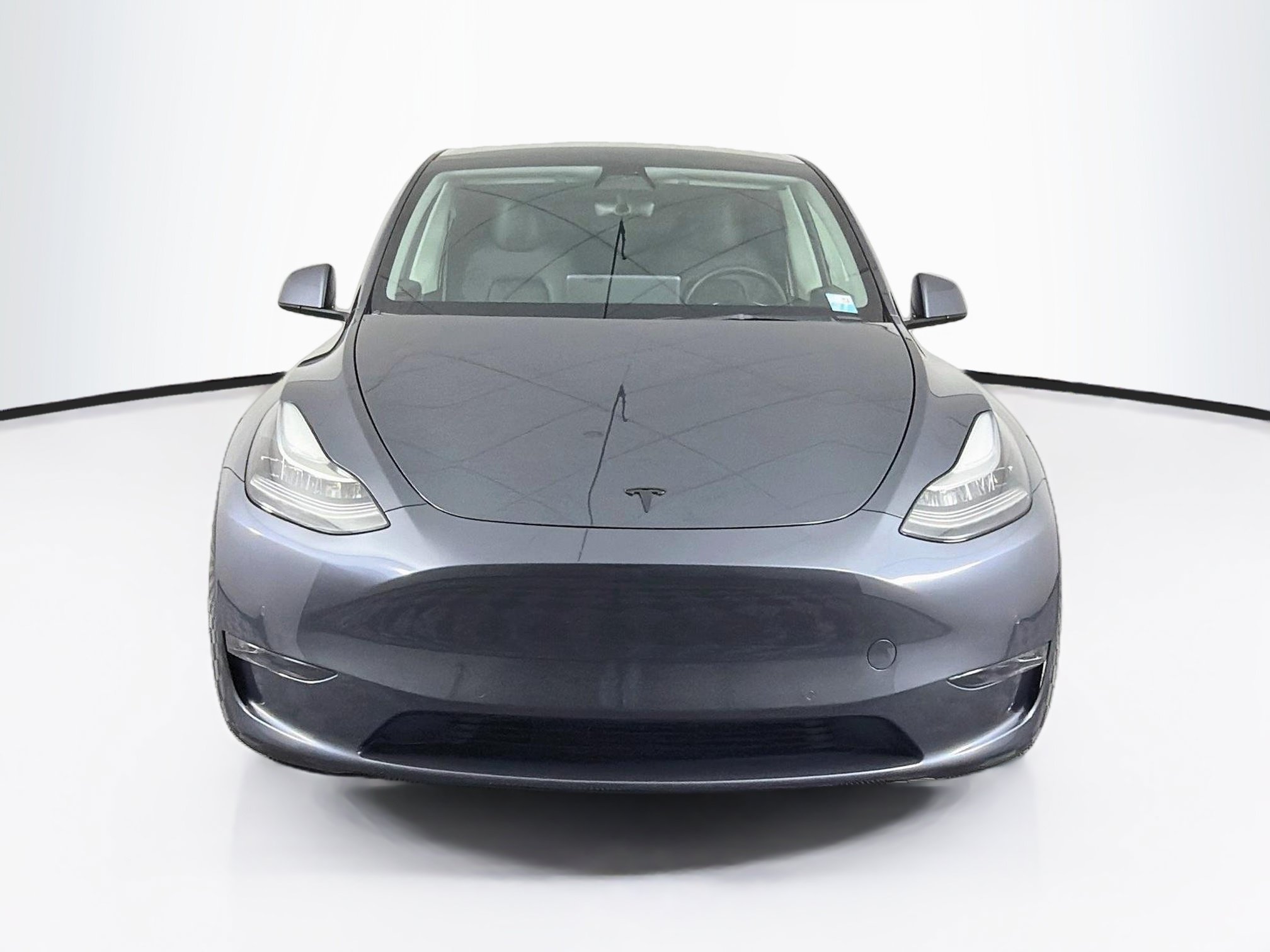 Used 2022 Tesla Model Y Long Range AWD/4WD image 2