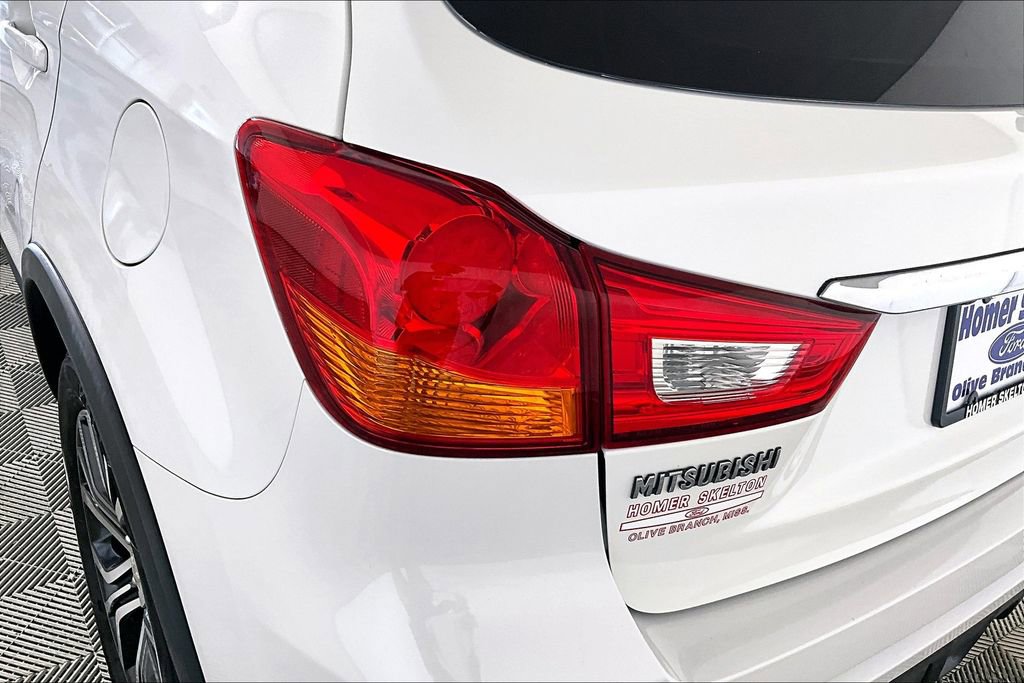 Used 2019 Mitsubishi Outlander Sport LE image 29