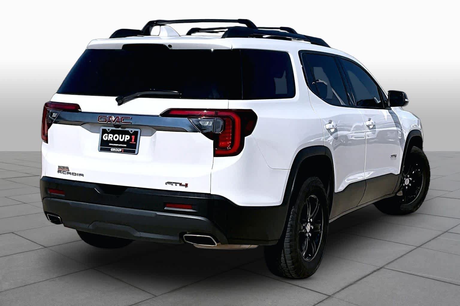 Used 2023 GMC Acadia AT4 w/ Technology Package AWD/4WD image 13