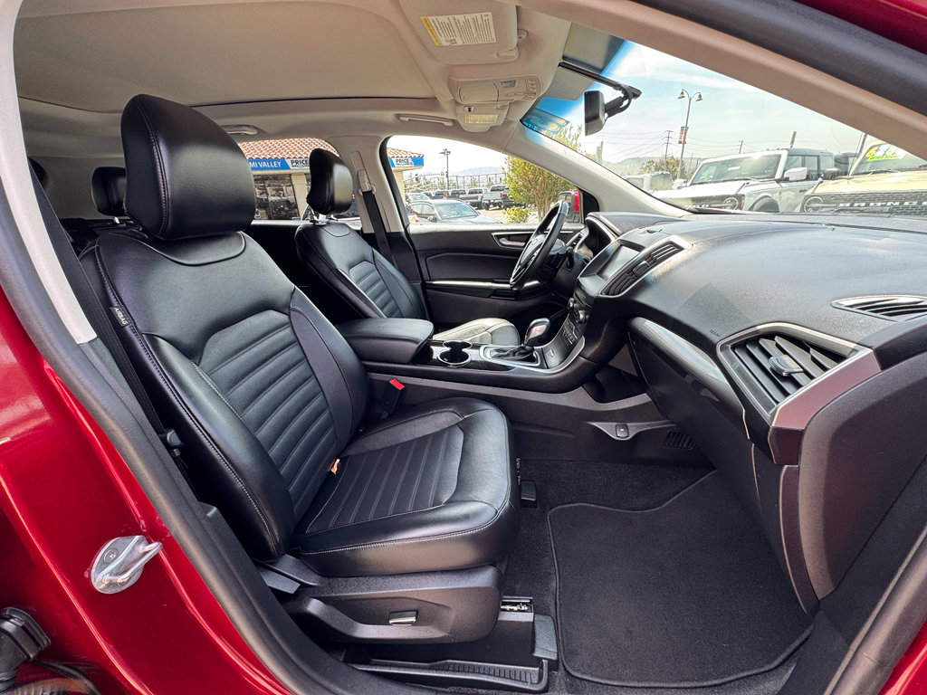 Used 2015 Ford Edge SEL w/ Equipment Group 201A FWD image 17