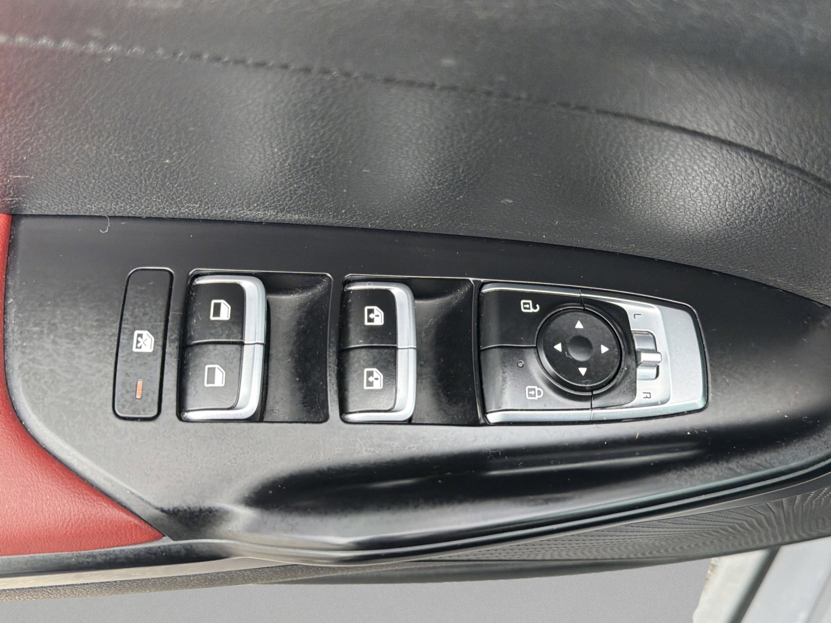 Used 2023 Kia K5 GT-Line image 23