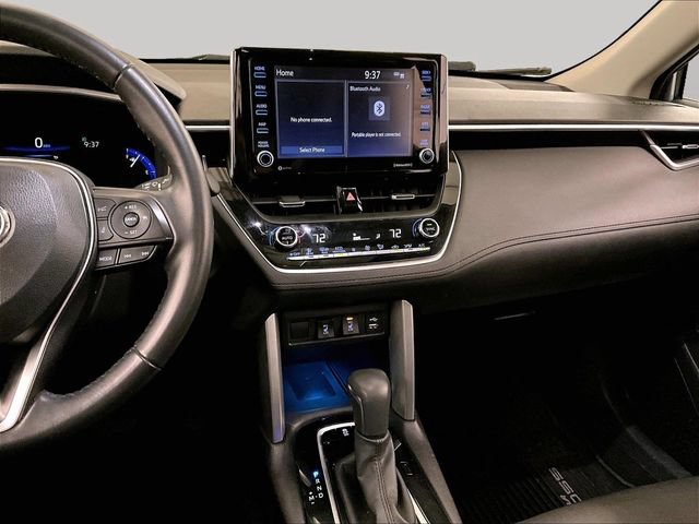 Used 2022 Toyota Corolla Cross XLE w/ Convenience Package AWD/4WD image 6