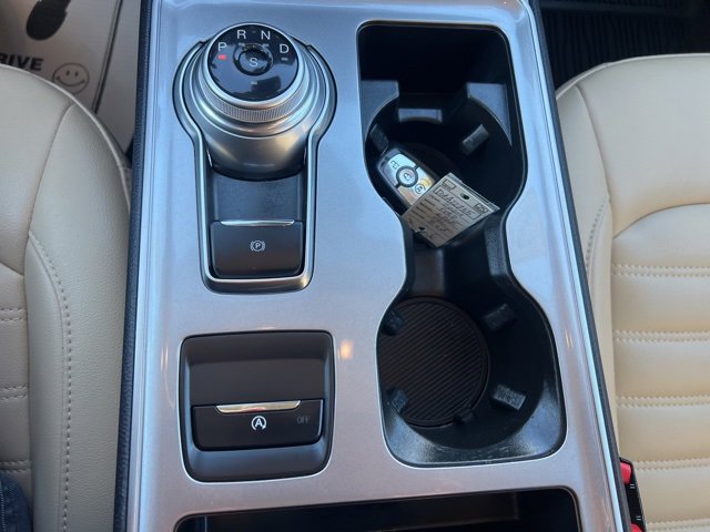 Used 2024 Ford Edge SEL w/ Convenience Package image 32