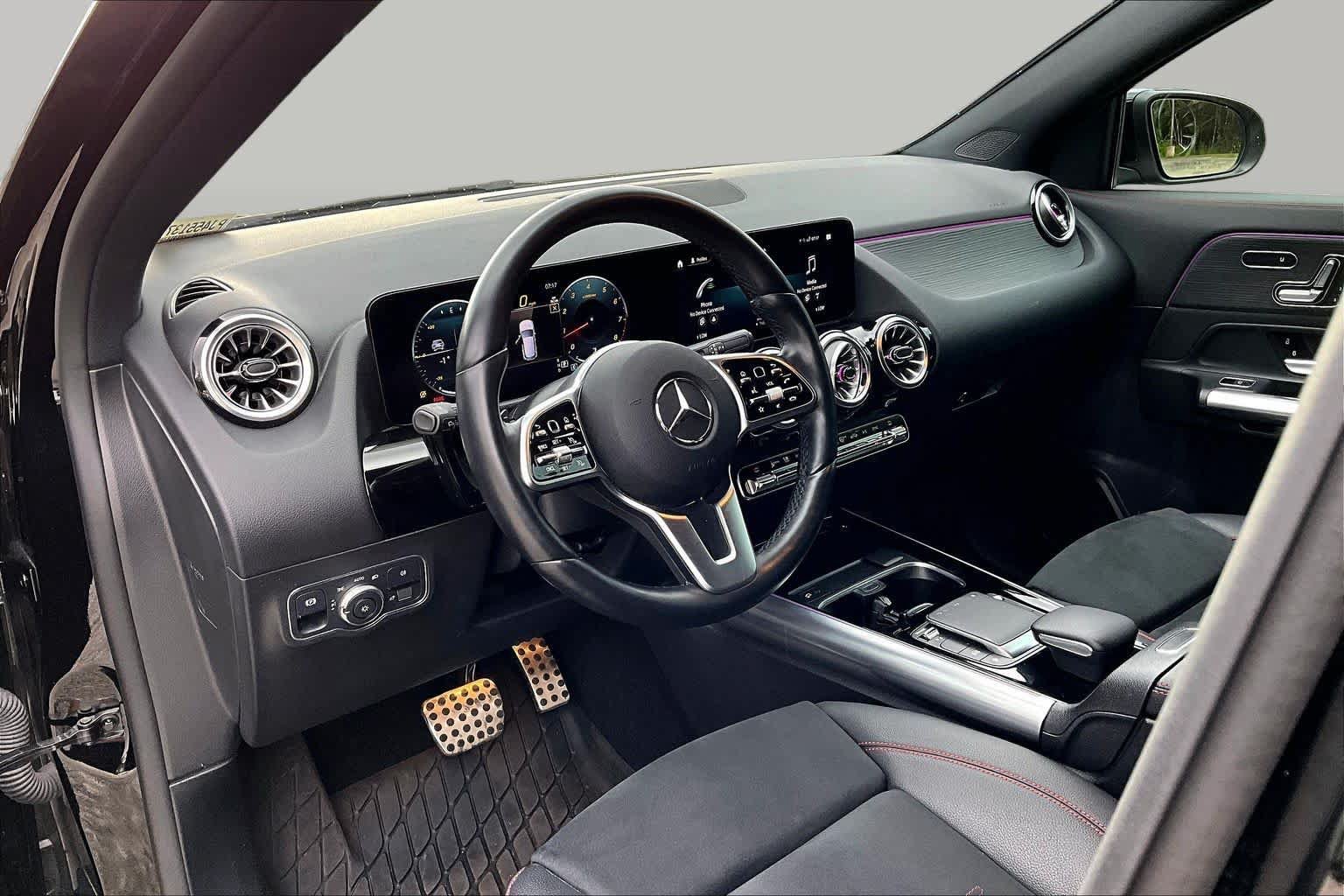 Used 2023 Mercedes-Benz GLA 250 4MATIC image 18