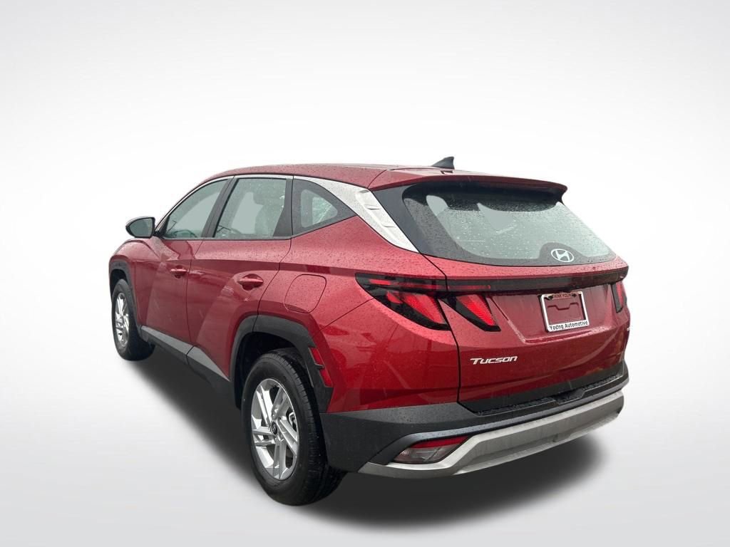 Used 2025 Hyundai Tucson SE image 7