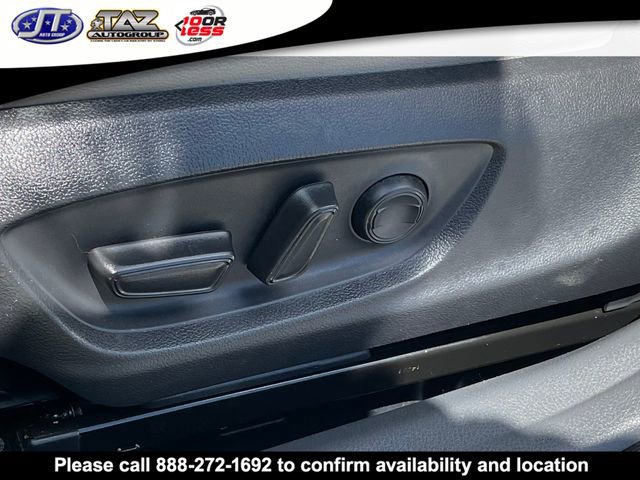 Used 2022 Toyota Camry XSE w/ Navigation Package FWD image 11