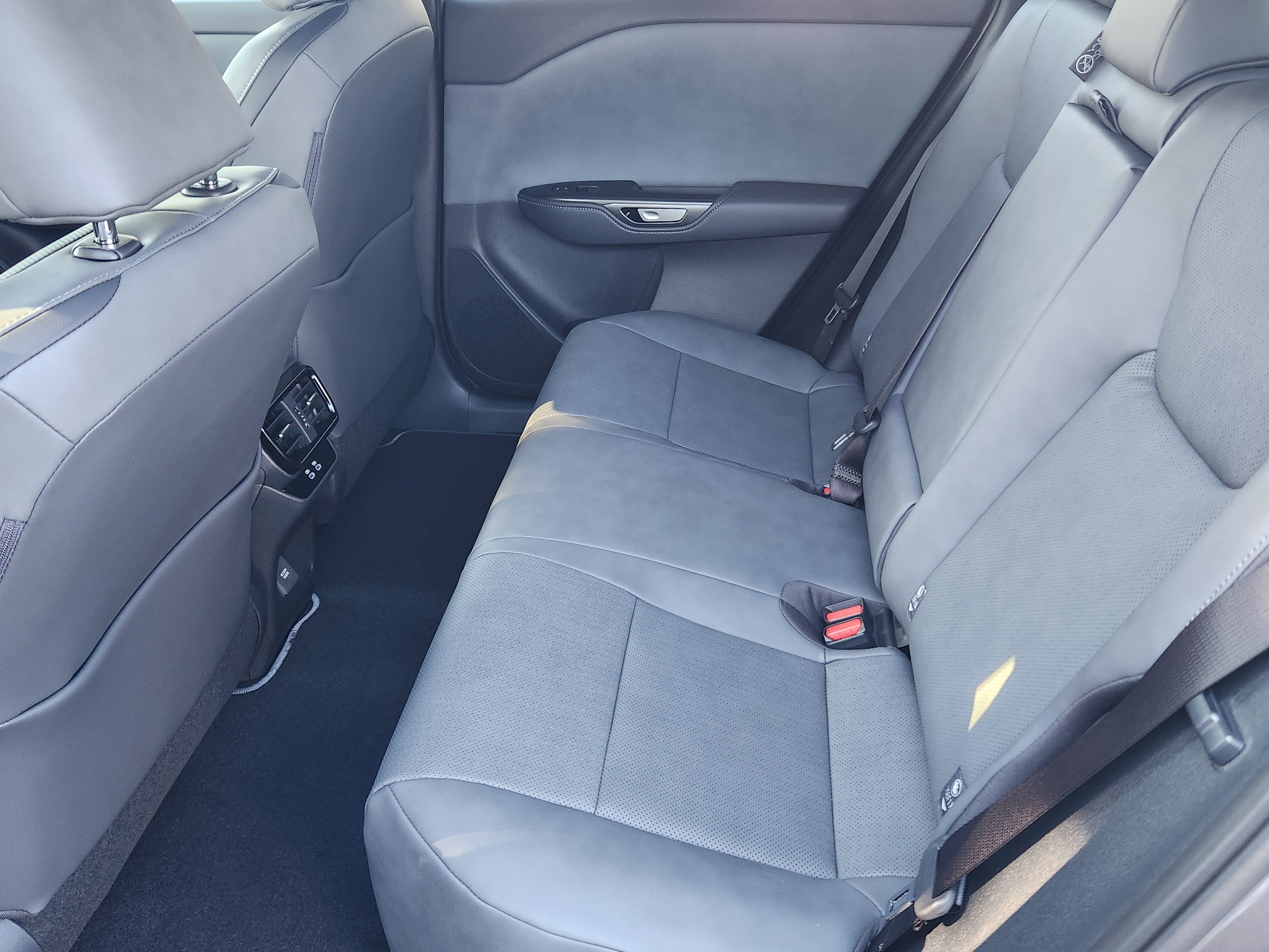 New 2026 Lexus RZ 450e AWD image 18