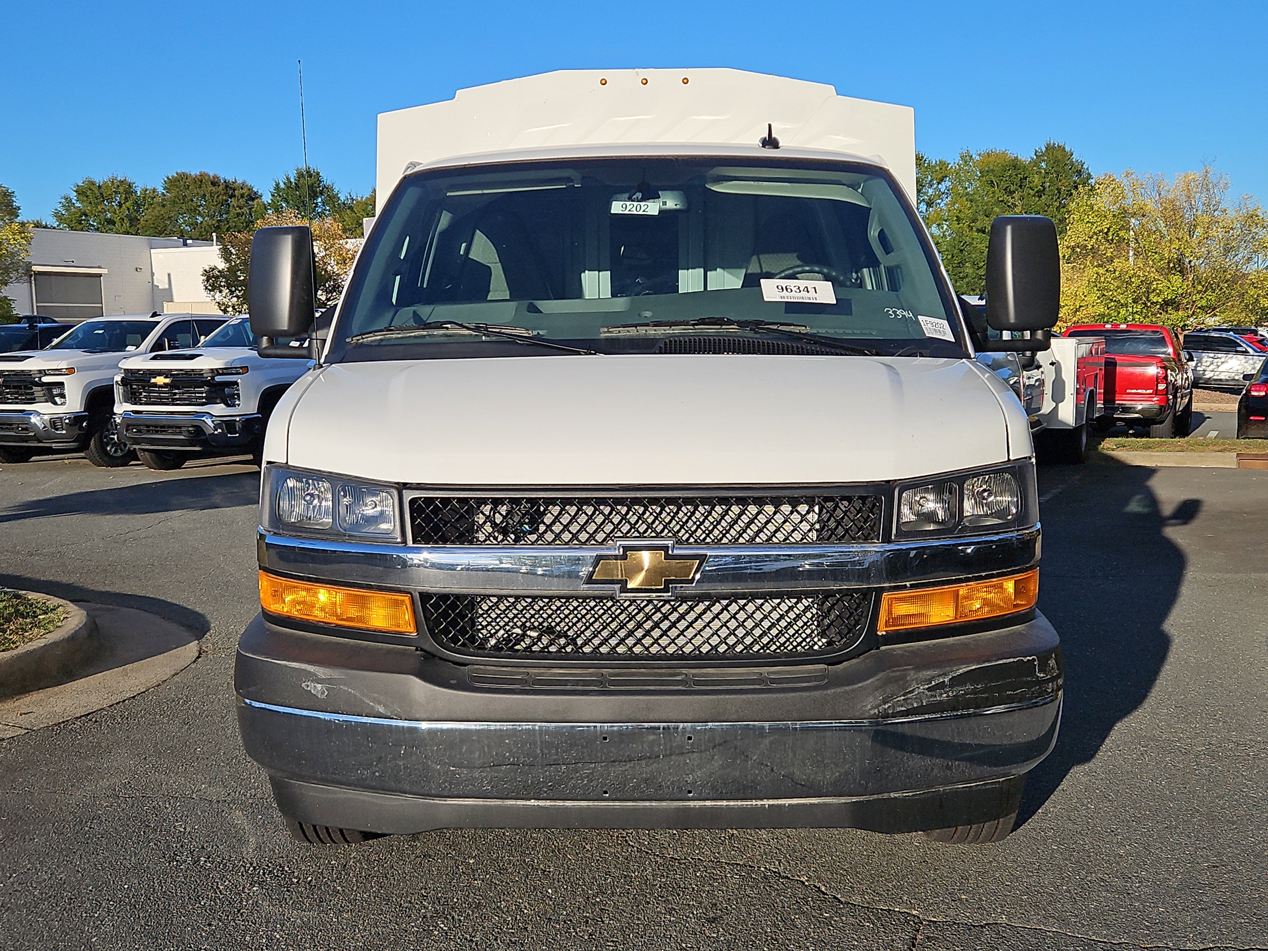 New 2025 Chevrolet Express 3500 w/ Power Convenience Package image 7