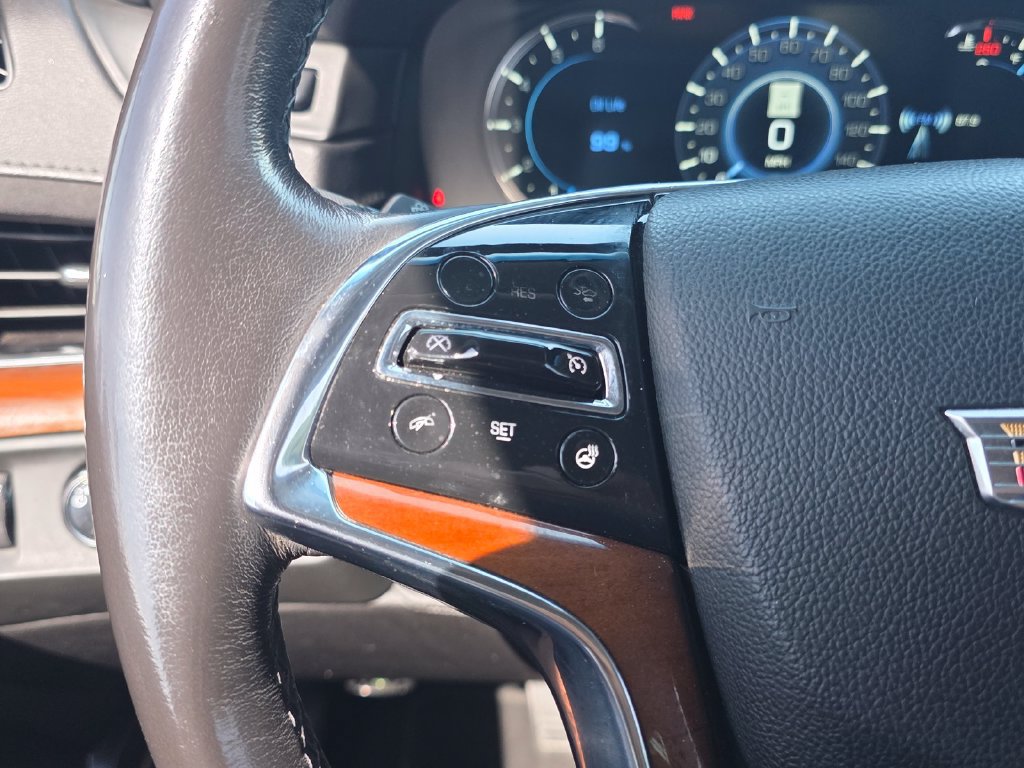 Used 2020 Cadillac Escalade Luxury RWD image 35
