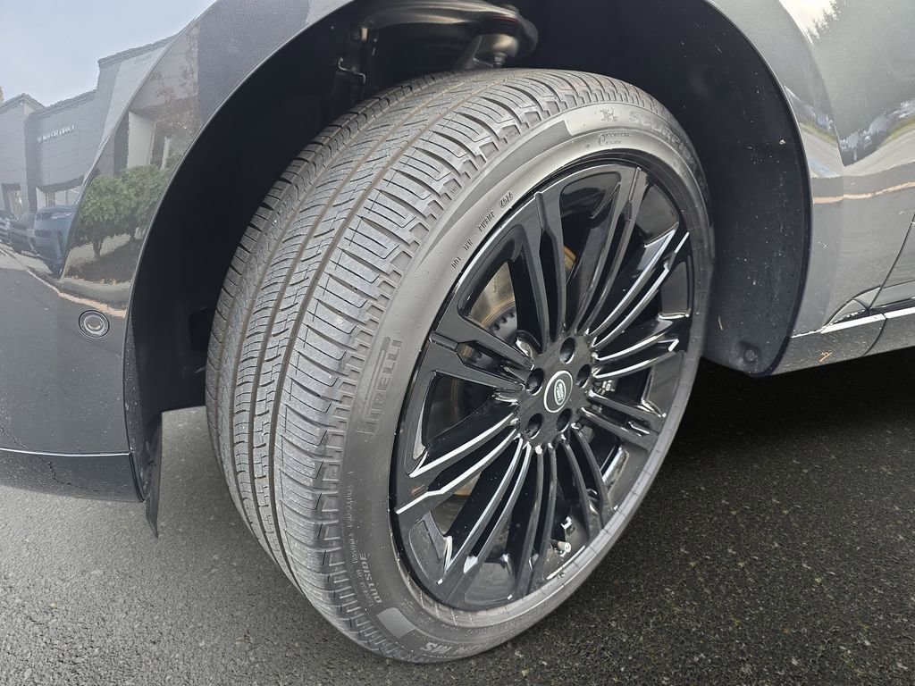 New 2025 Land Rover Range Rover Autobiography image 35