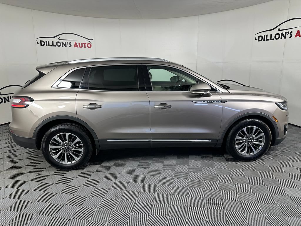 Used 2020 Lincoln Nautilus Reserve w/ Class II Trailer Tow Package AWD/4WD image 10