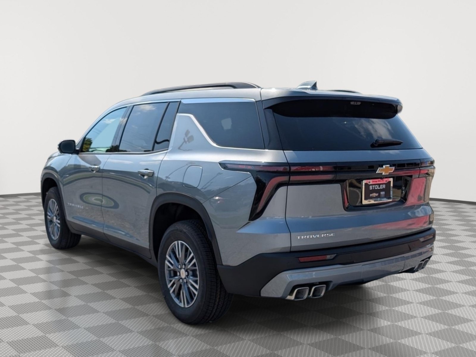 New 2027 Chevrolet Traverse LT w/ Driver Confidence Package FWD image 2