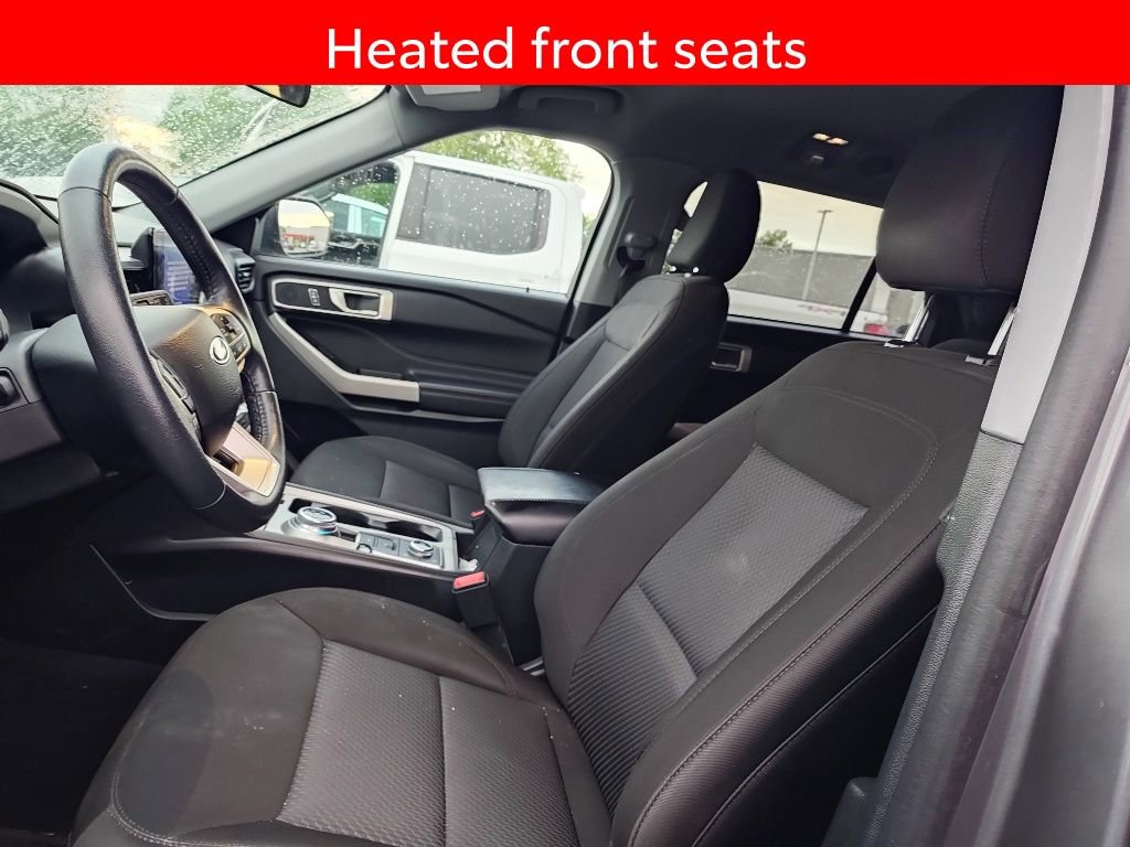 Used 2024 Ford Explorer XLT AWD/4WD image 6