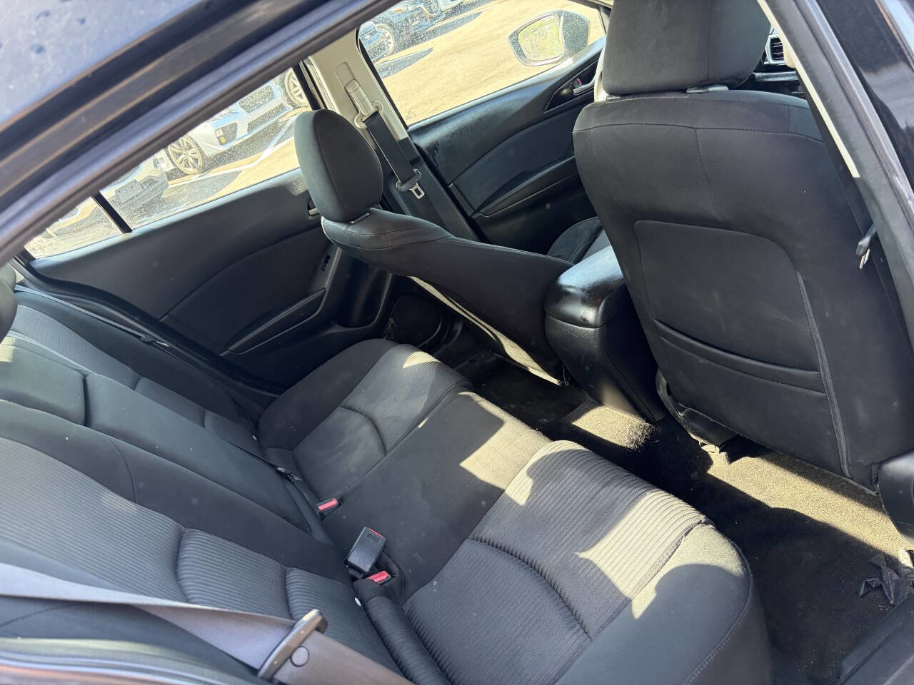 Used 2016 MAZDA MAZDA3 i Sport w/ Preferred Equipment Package image 17