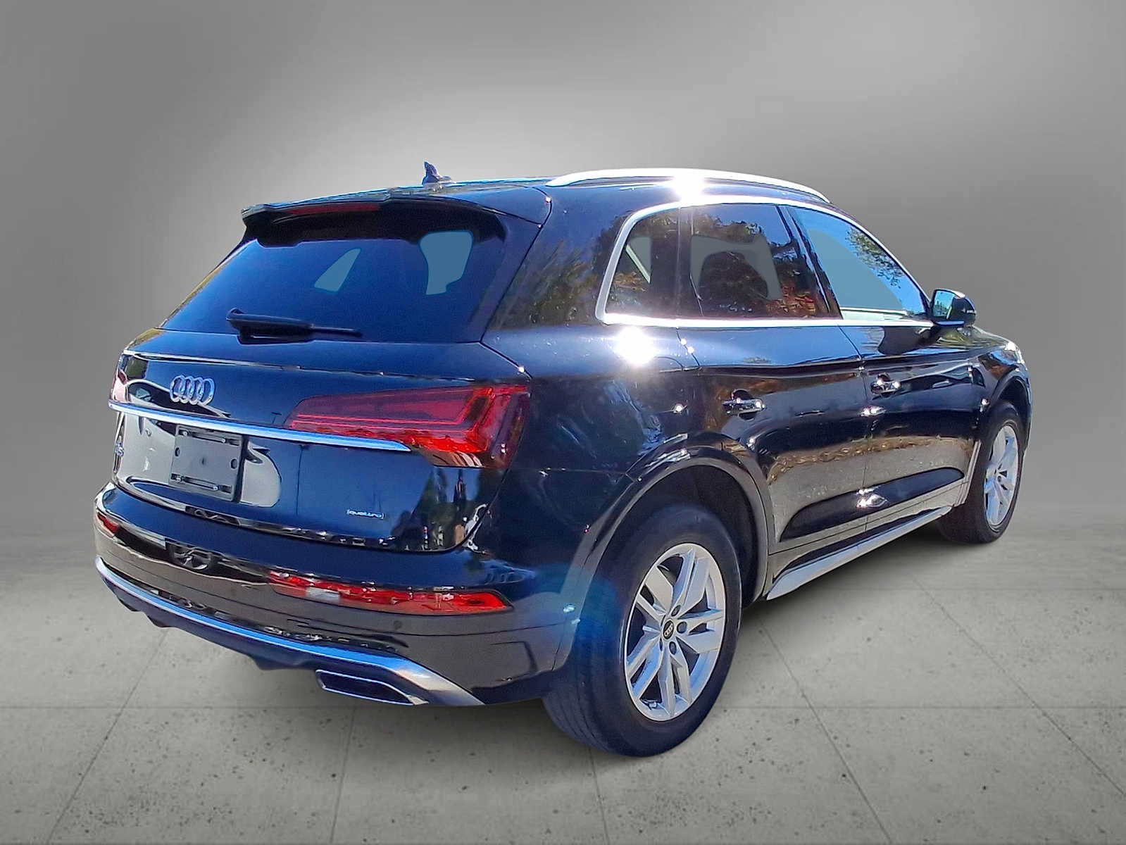 Certified 2024 Audi Q5 2.0T Premium AWD/4WD image 8