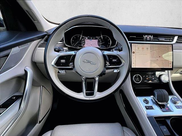 Used 2023 Jaguar F-PACE S AWD/4WD image 7