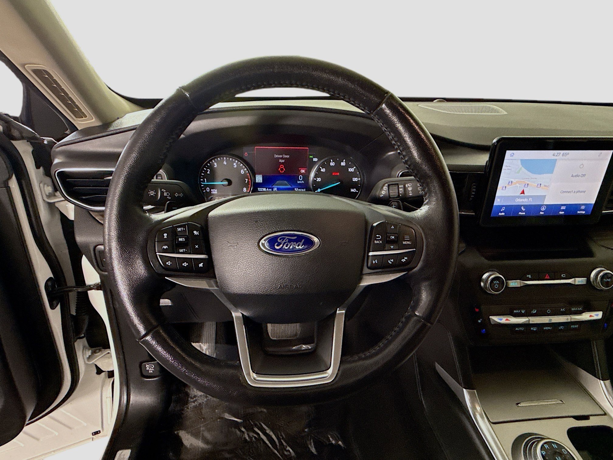 Used 2020 Ford Explorer Limited RWD image 13