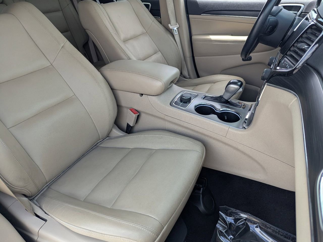 Used 2020 Jeep Grand Cherokee Limited image 8